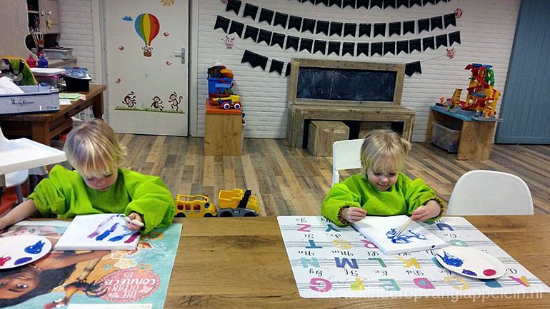 tweeling tekenen kinderopvang heerenveen